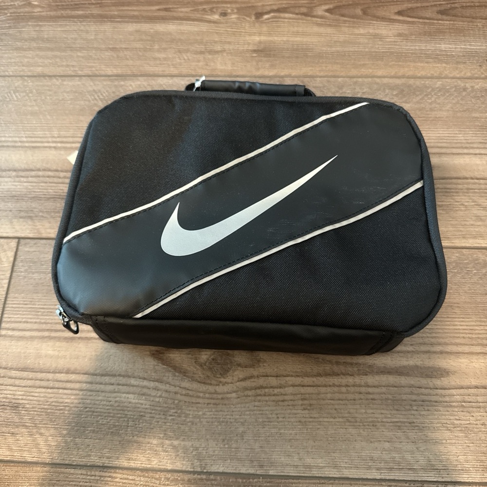 Nike Black and Silver Toiletry Bag